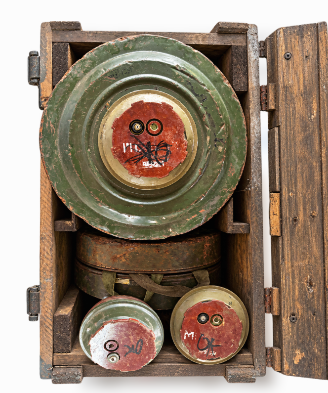 Soviet TM-62 Anti-Tank Mine – Inert Military Collectible